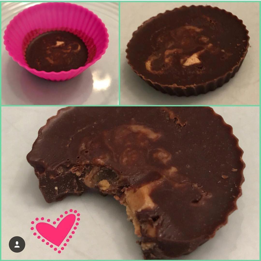 This looks good and I wanna try it out! —- Repost @sugar.freed ・・・ These were inspired by @ketogenicgirl fat bombs. Tastes just like a Reese’s cup – at least to me. I made small batches for portion control – they were sooooo good!! To make: – Heat 4 tbsps. of coconut oil in a sauce pan – Once completely melted, turn off heat – Add 66 grams of @lilys_sweets_chocolate chocolate chips, 1 tsp of vanilla, 1-2 tbsps. of @swervesweetie (I use the powdered) and stir until chocolate is completely dissolved – Fill six silicon muffin cups (or you can use ice cube trays) with half of the melted chocolate – Drop approx. ¼ of a tbsp of peanut butter (I used @wholefoods @365bywholefoods no sugar added creamy peanut butter) in the chocolate mixture – Stir in the peanut butter a little, then pour the rest of the melted chocolate over – Freeze