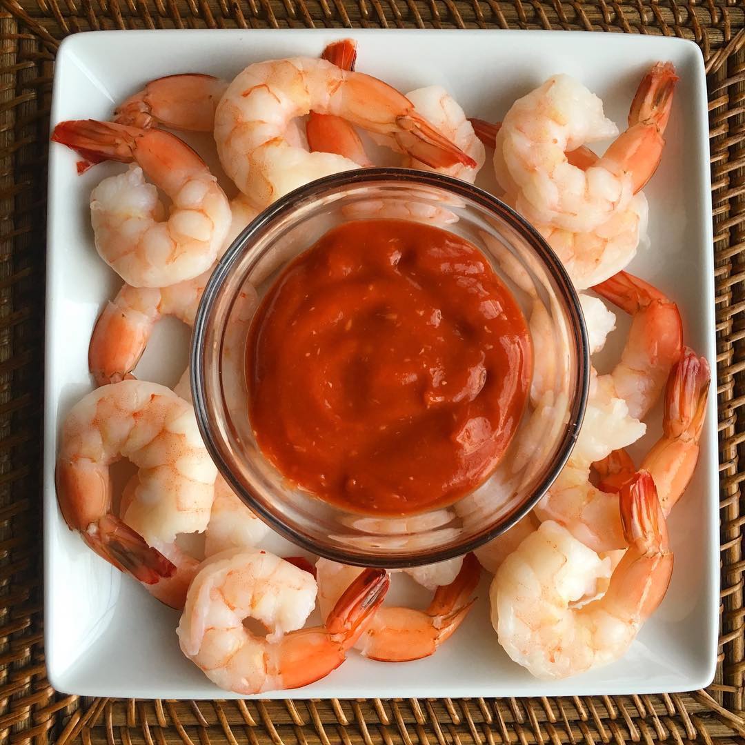 Yes!!! I love shrimp cocktail but the cocktail sauce is always too high in carbs! I don’t know why I didn’t modify it myself; Thanks @ketoislife for this recipe!
——
Repost @ketoislife
・・・
?Shrimp & cocktail sauce 
I make a really simple sauce to avoid extra sugar and carbs. Mix 1 cup of reduced sugar ketchup with 1 tablespoon of horseradish sauce and splash of lemon juice. Salt and pepper to taste. *most grocery stores have reduced sugar ketchup